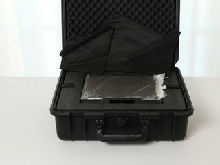 Teleprompter Datavideo TP-300 con iPad y maleta