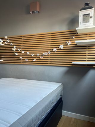 Cabecero doble madera IKEA