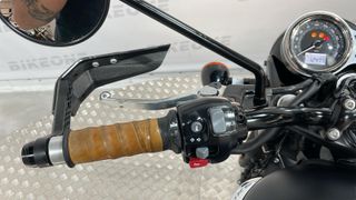 Triumph Bonneville T120 Black - 2020 - 12.477 KM