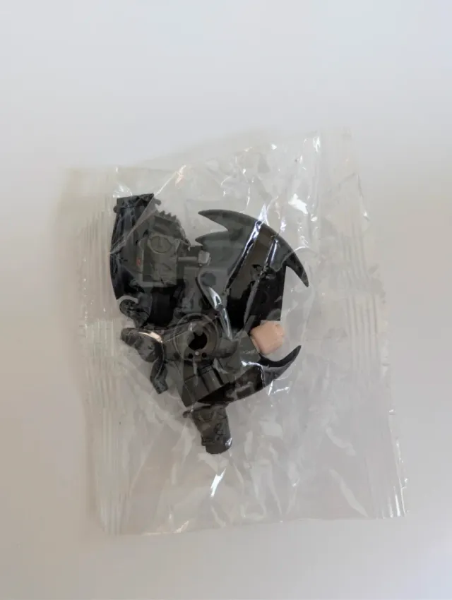Lego Batman Armadura Negra y Gris