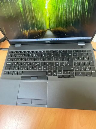 Dell Precision 3541 -90529-