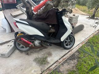 Yamaha Jog RR Scooter Automático