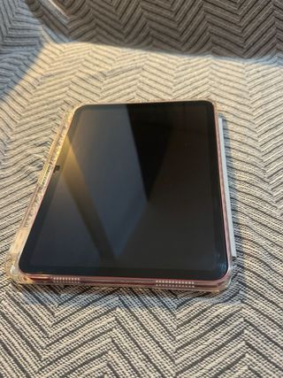 iPad 10ª Gen 64GB + teclado inalámbrico