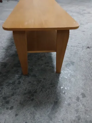 Mesa auxiliar de madera 1.20 largo 41 alto 45 anch