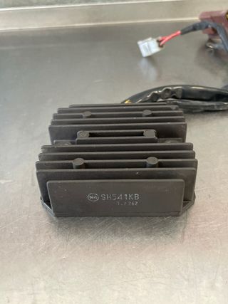 Regulador Voltaje KTM 690 SM 2007