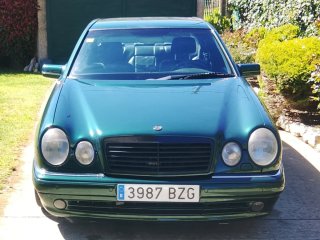 Mercedes-Benz Clase E W210 E50 AMG