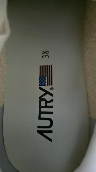 Autry Medalist Sneakers Bianche Beige