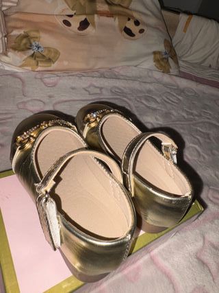 Scarpette bimba oro con fibbia