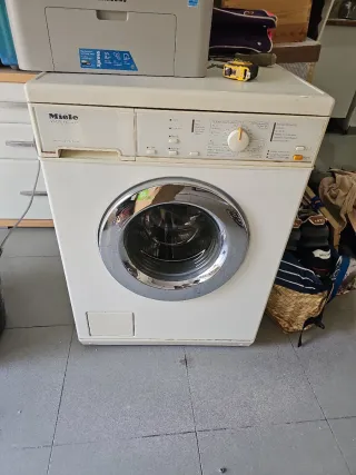 Lavatrice Miele Novotronic W2