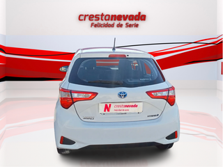 DESDE 247€ AL MES SIN ENTRADA TOYOTA YARIS BLANCO