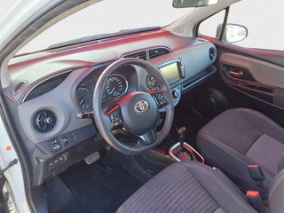 DESDE 247€ AL MES SIN ENTRADA TOYOTA YARIS BLANCO