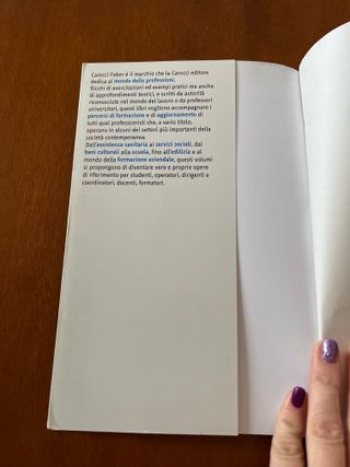 Introduzione al servizio sociale. Storia, princ...