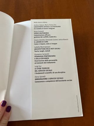 Introduzione al servizio sociale. Storia, princ...