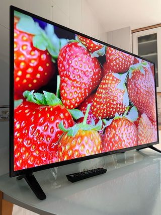 Televisor 4K Smart TV 60 pulgadas