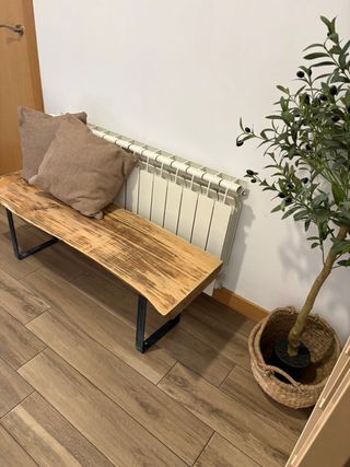 Banco madera maciza patas hierro