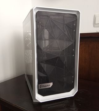 Fractal Design Meshify 2 Mini.