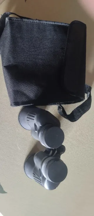 Prismáticos Voyager 10x50