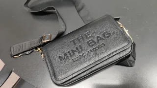 Bandolera negra en perfecto estado