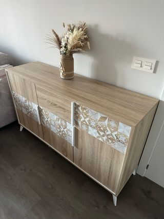 Aparador de salón con gran almacenamiento