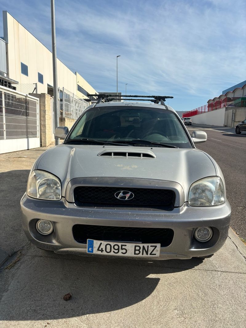 Hyundai Santa Fe 2003 - foto 1