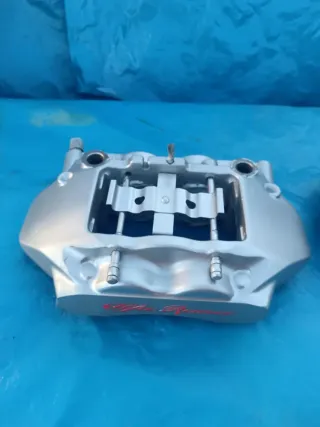 Pinzas Brembo 4 pistones Alfa Romeo