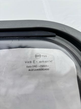 Ventana Dometic Autocaravana