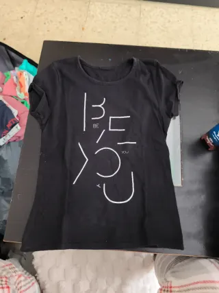 Lote camisetas niña 6/7