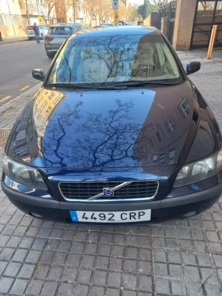 Volvo S60 2004