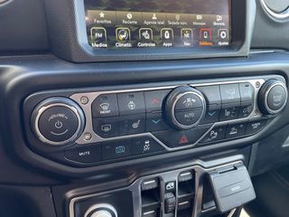 Jeep Wrangler Jeep Wrangler 4p 2.0 380CV Rubicon 8ATX E6D