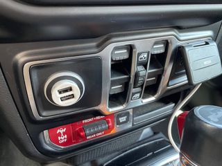 Jeep Wrangler Jeep Wrangler 4p 2.0 380CV Rubicon 8ATX E6D