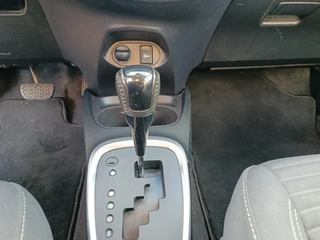 DESDE 218€ AL MES SIN ENTRADA TOYOTA YARIS HIBRIDO