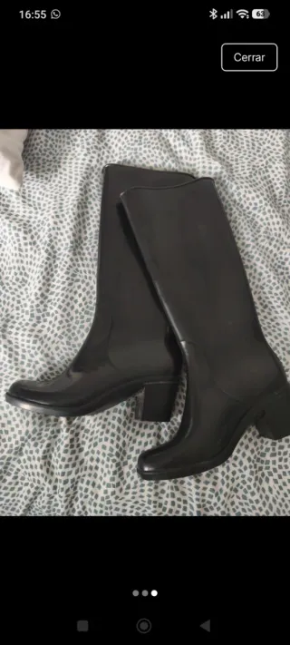 Botas de agua negras