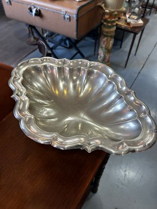 Elegante Centro de Mesa-Frutero de Alpaca Plateada