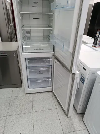 @Nevera Hisense Combi No Frost Con Garantía@