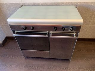 Cocina de gas con horno