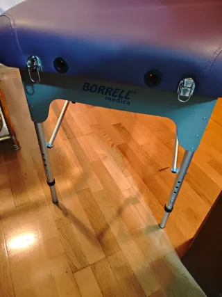 Camilla plegable para masaje.