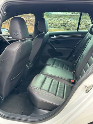 Volkswagen Golf GTI PERFORMANCE