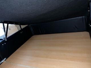 Canapé 135x190 cm Negro y cabecero retapizado