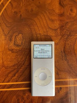 iPod Nano 2ª Gen 4GB Plata
