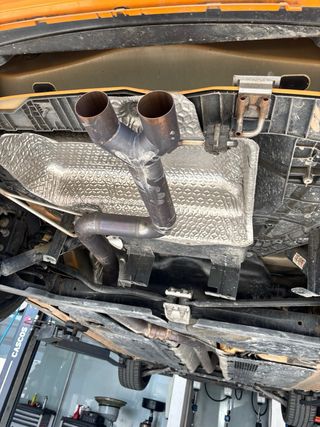 Silencioso trasero recto Megane 4 RS