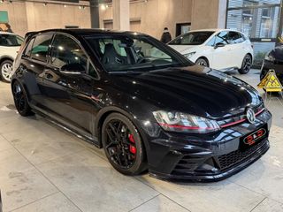 Volkswagen Golf GTI Clubsport Backets