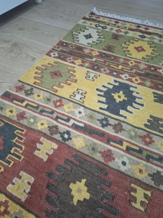 Alfombra de tela con diseño étnico