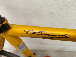 Bicicleta Bianchi Amarilla Retro llantas ares