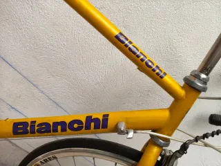 Bicicleta Bianchi Amarilla Retro llantas ares