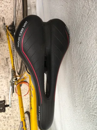 Bicicleta Bianchi Amarilla Retro llantas ares