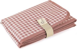 Cambiador de Bebé I Love Vichy. Diseño portátil y