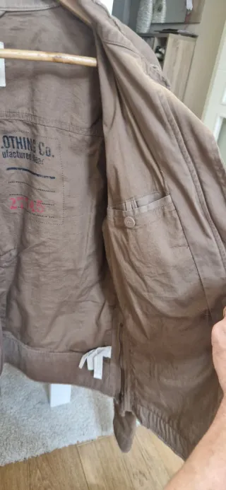 Chaqueta Bershka Marrón