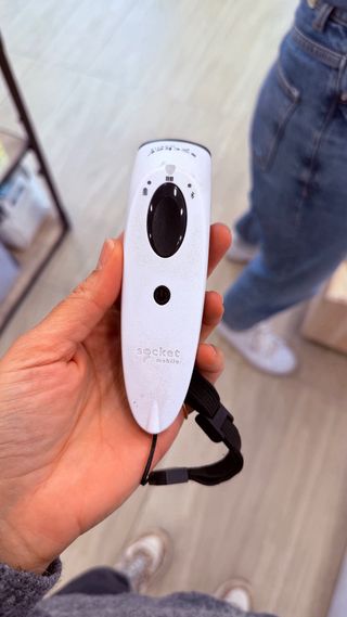 Cajón mPop + lector código de barras Socket