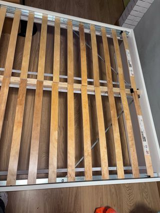 Cama IKEA VIHALS 140x200 Blanca + Somier