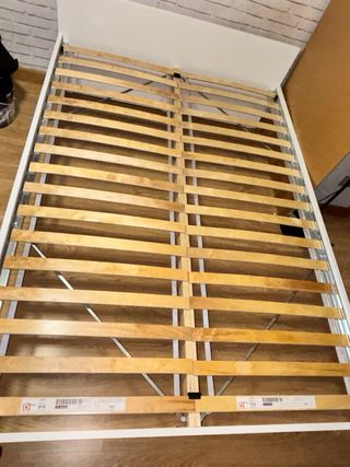 Cama IKEA VIHALS 140x200 Blanca + Somier